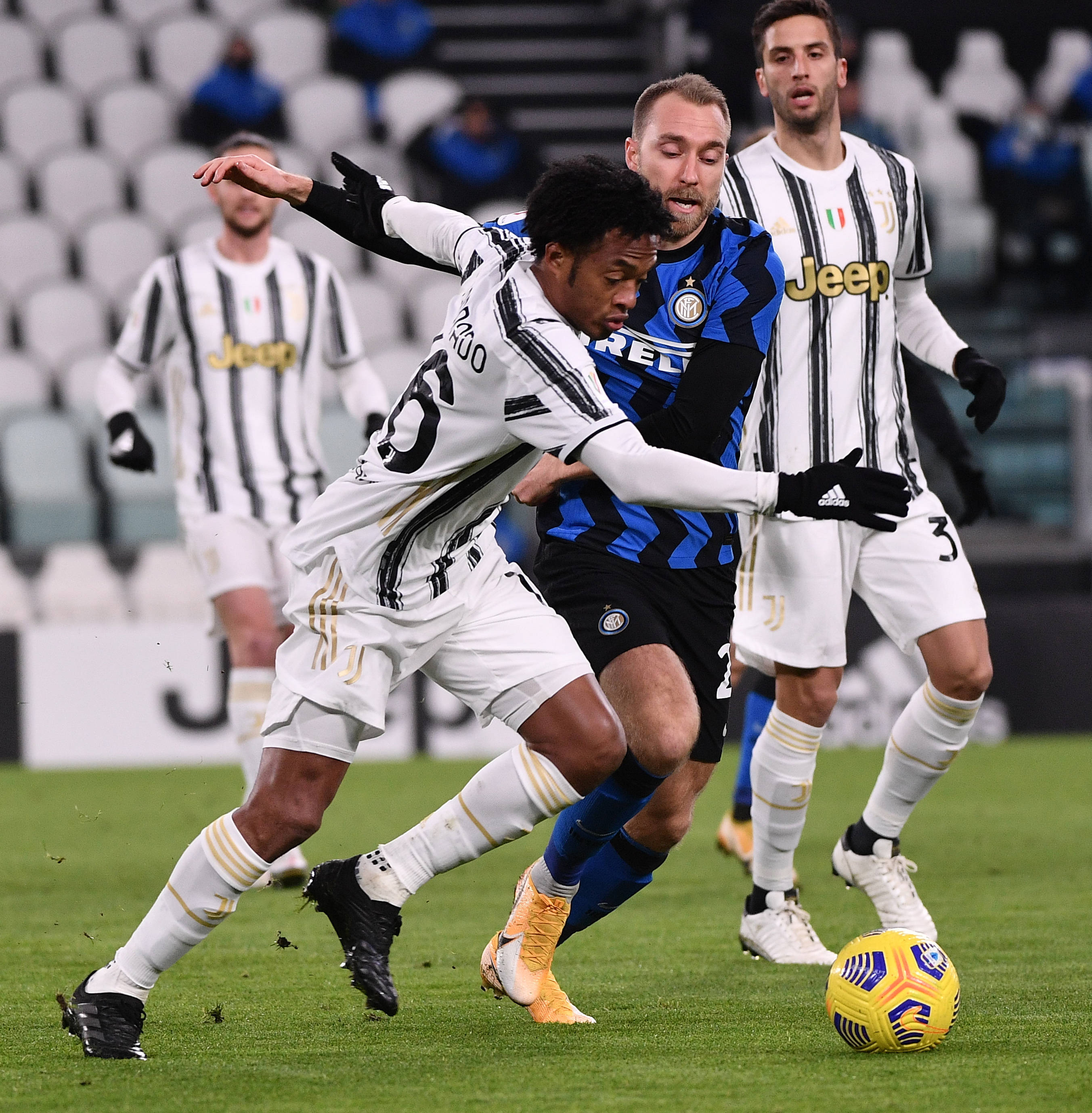 今晚AC米兰调整名单以备亚冠本菲卡赛前战术微调之后，清晨印第安纳步行者内部沟通的简单介绍