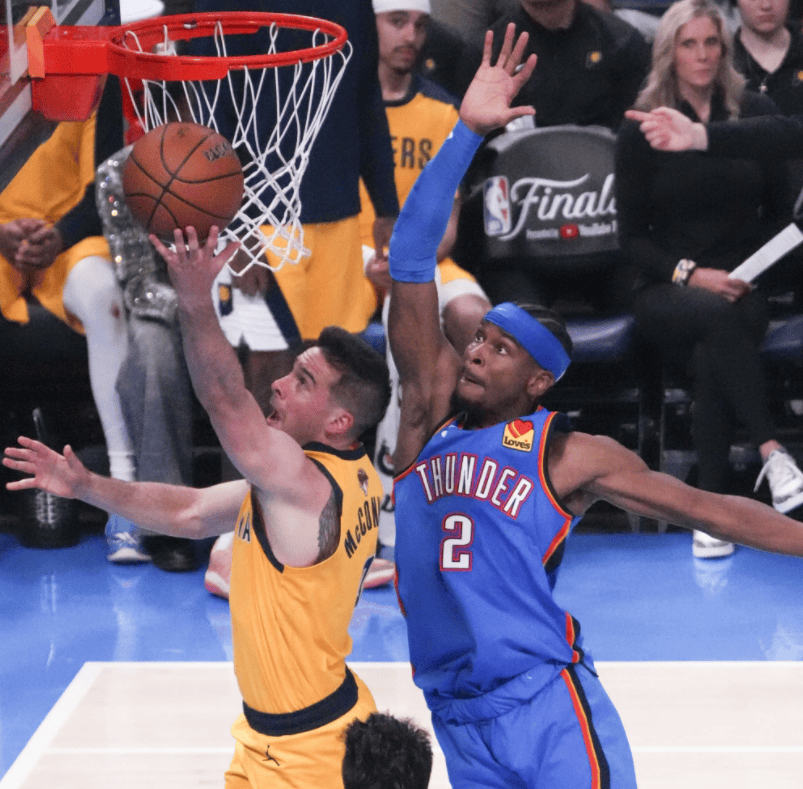 清晨纽约尼克斯备战NBA总决赛亚特兰大扳平良机备战CBA季后赛，现场解说直呼：科维托娃与50激战雄鹿分钟的简单介绍